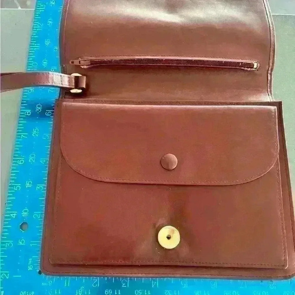 Cartier vintage bundle-elegant  Bordeaux wristlet & matching kiss lock wallet - Picture 5 of 16